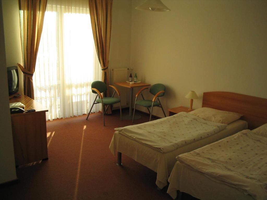 Hotel Europa Lötzen Zimmer foto